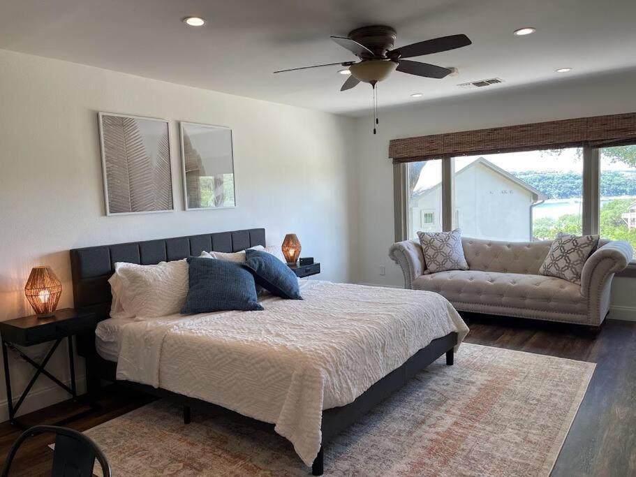 Lakeview Bungalow-Access To Lake, Pool, Gym, &Park Lago Vista エクステリア 写真