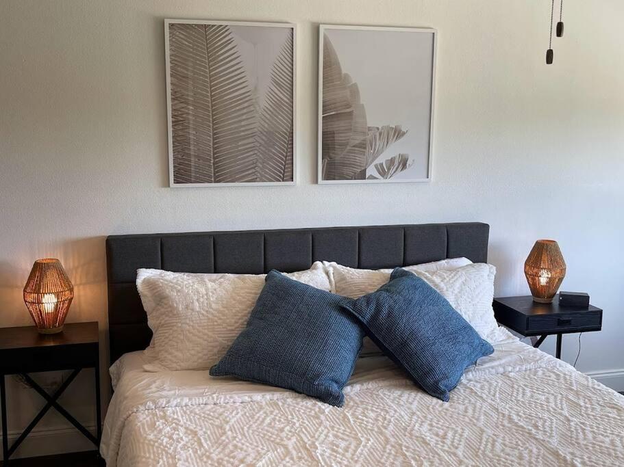 Lakeview Bungalow-Access To Lake, Pool, Gym, &Park Lago Vista エクステリア 写真