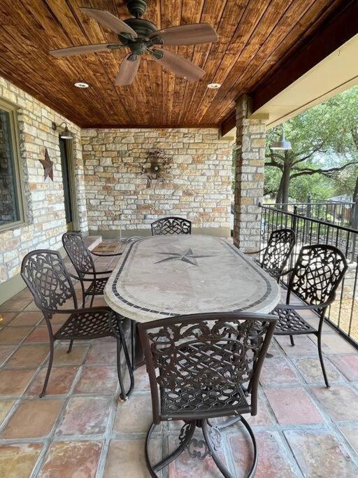 Lakeview Bungalow-Access To Lake, Pool, Gym, &Park Lago Vista エクステリア 写真