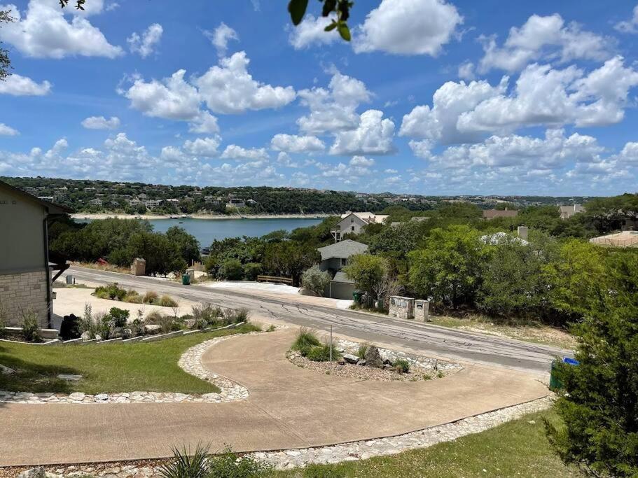 Lakeview Bungalow-Access To Lake, Pool, Gym, &Park Lago Vista エクステリア 写真
